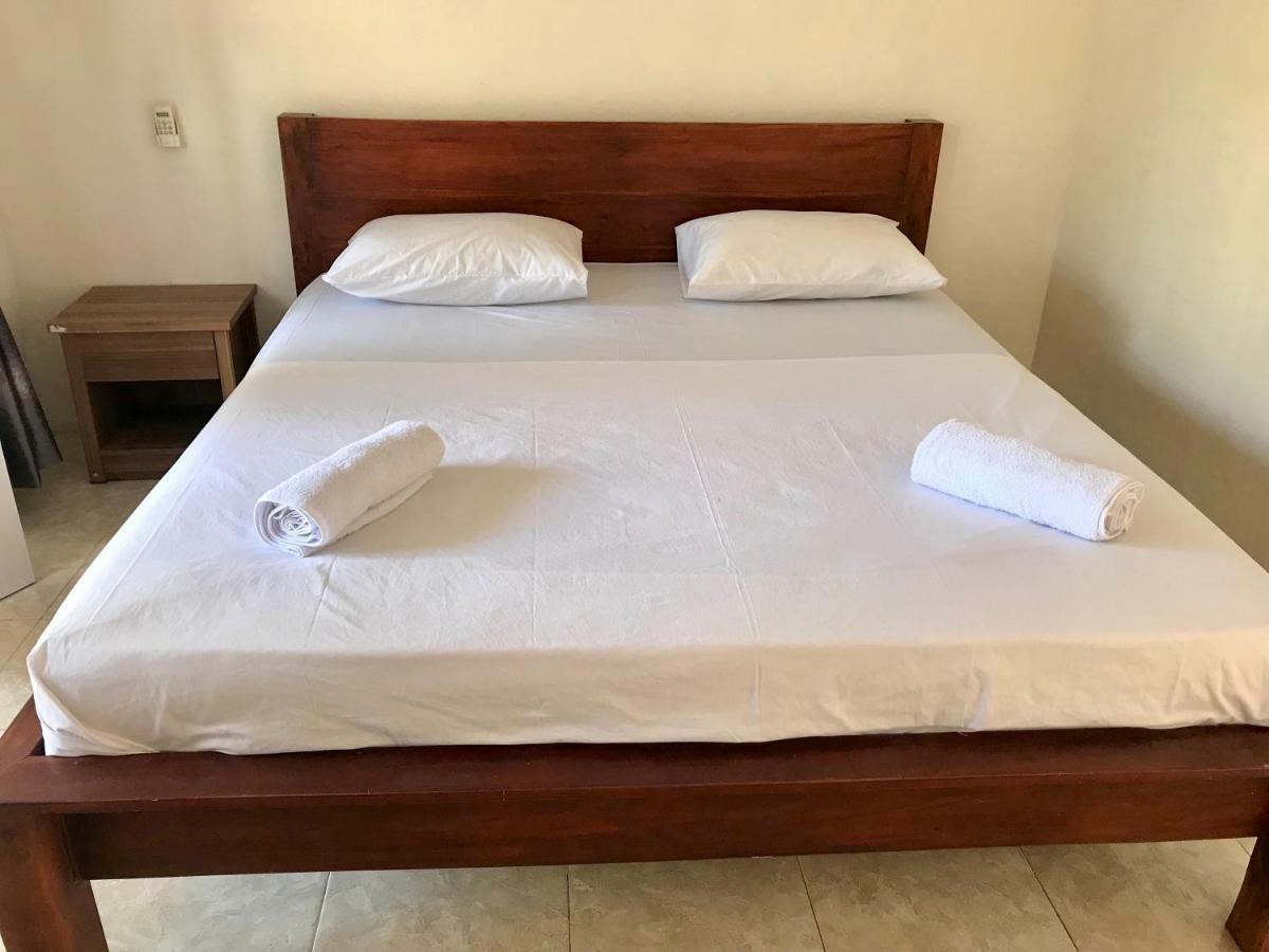 Jannah Homestay Gili Air Esterno foto