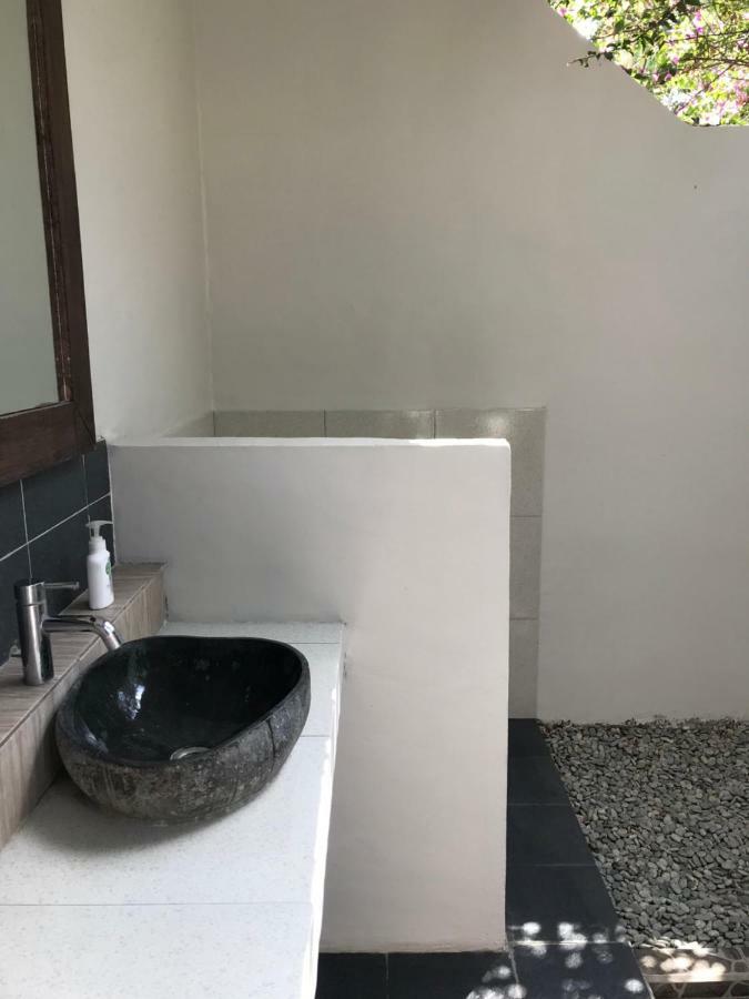 Jannah Homestay Gili Air Esterno foto